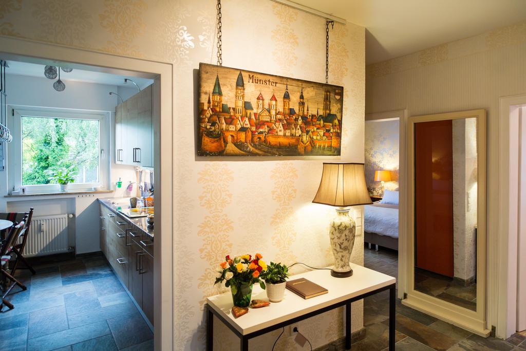 Golden Treasure Deluxe Apartment มึนสเทอร์ ห้อง รูปภาพ